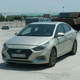 Hyundai Accent 2018