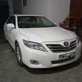 Toyota Camry 2010