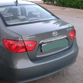 Hyundai Elantra 2010