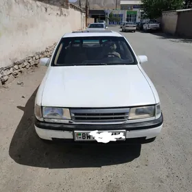 Opel Vectra 1992