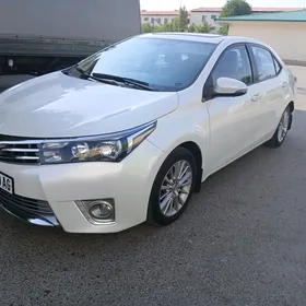 Toyota Corolla 2015