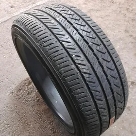 YOKOHAMA 235/45R18