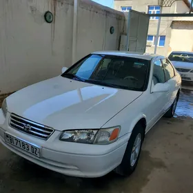 Toyota Camry 1999