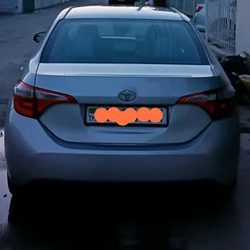 Toyota Corolla 2015