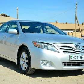 Toyota Camry 2010