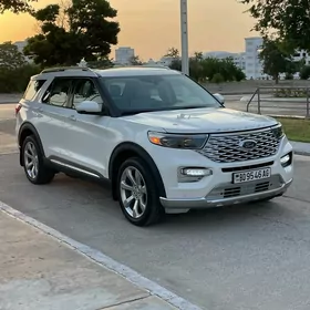 Ford Explorer 2020