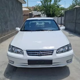 Toyota Camry 1997