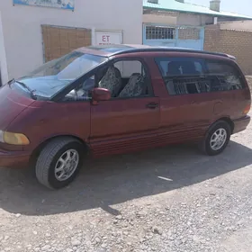 Toyota Previa 1991