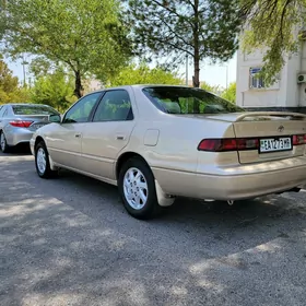 Toyota Camry 1998