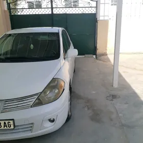 Nissan Versa 2009