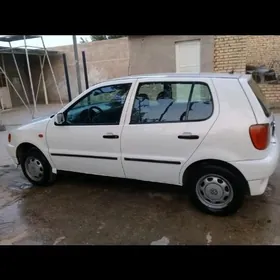 Volkswagen Polo 2000