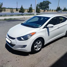 Hyundai Elantra 2011