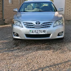 Toyota Camry 2010