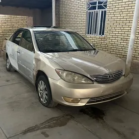 Toyota Camry 2003