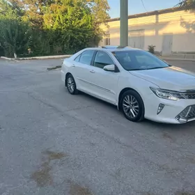 Toyota Camry 2014