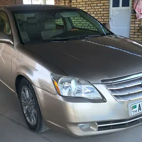 Toyota Avalon 2005