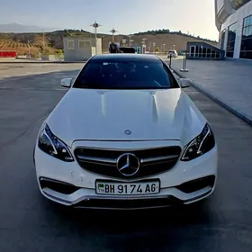 Mercedes-Benz E350 2011