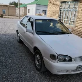 Toyota Corolla 2000