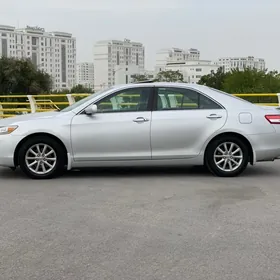 Toyota Camry 2010