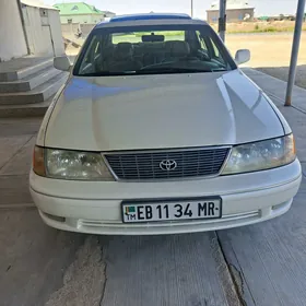 Toyota Avalon 1999