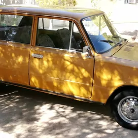 Lada 2104 1980