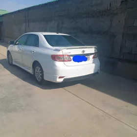 Toyota Corolla 2012