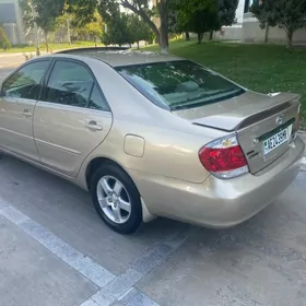 Toyota Camry 2003