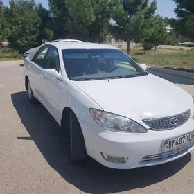 Toyota Camry 2005