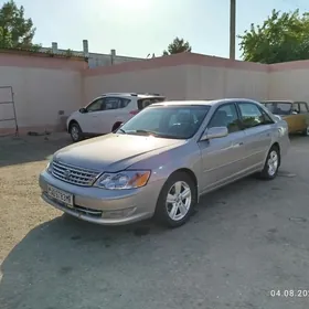 Toyota Avalon 2003