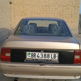 Opel Vectra 1990