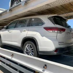 Toyota Highlander 2019