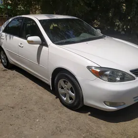 Toyota Camry 2003