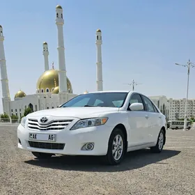 Toyota Camry 2011