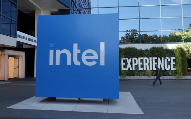 Intel потеряла более $23 млрд рыночной стоимости после объявления о сокращении сотрудников
