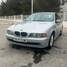 BMW E39 2002