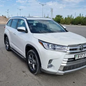 Toyota Highlander 2015