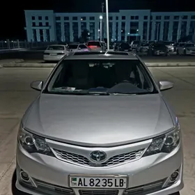 Toyota Camry 2013