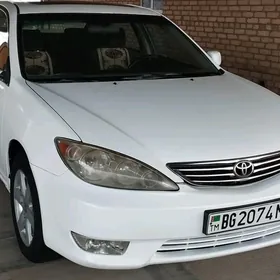 Toyota Camry 2003