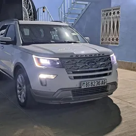 Ford Explorer 2019