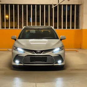 Toyota Camry 2023