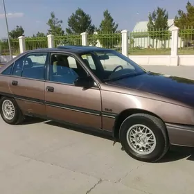 Opel Omega 1990