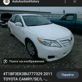 Toyota Camry 2011