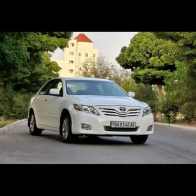 Toyota Camry 2011