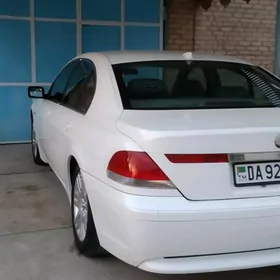 BMW 745 2004