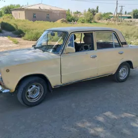 Lada 2104 1980