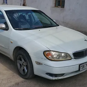 Nissan Maxima 2000