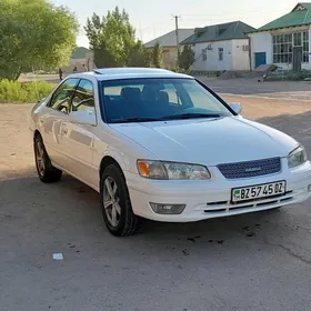 Toyota Camry 2000