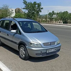 Opel Zafira 2001