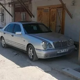 Mercedes-Benz E430 1998