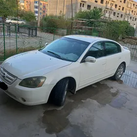 Nissan Altima 2003